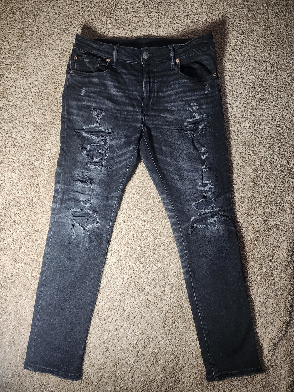 American Eagle Distressed Skinny Jeans in Black Size 6 (30)
